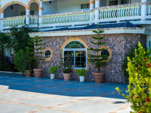 Holiday Haven Resort & Banquet Hall