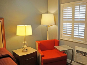 Del Mar Motel