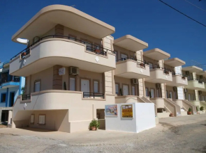 Irini Studios & Apartments