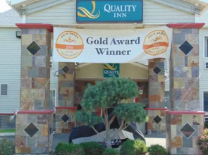 Maizons Lakeview Resort