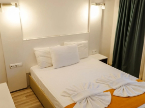 Lemon Garden Boutique Hotel