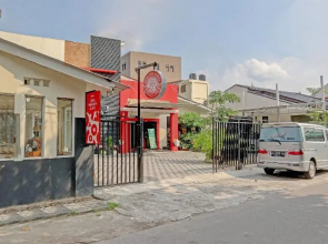 Oyo Capital O 90410 Griya Amanah Jajar Syariah