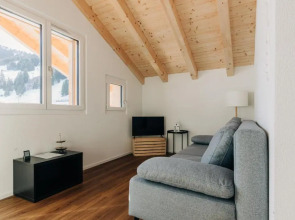 Chuenislodge3 neu&stilvoll, 2Balkone, echtes Bijou mit top-Aussicht