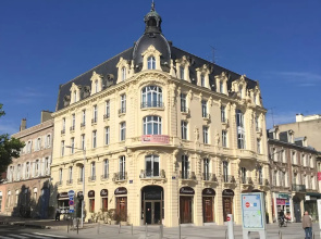Le Carlton