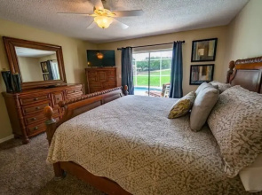 Mallory Pad Apartment 4 Bedroom