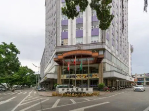 Kaiping Hotel