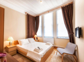 Educa Suites Balat