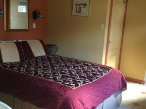 Ravensong Guest House