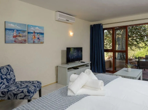 San Lameer Villa Rentals 2514
