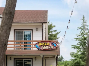 Taean Mongsanporangbadarang Shim Pension