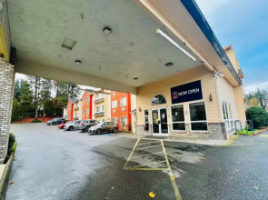 Studio 6 Suites Portland OR- I-5 OHSU