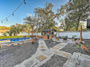 Private Pool & Hot Tubs: Luxe Brandon Oasis!