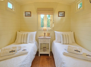 Quirky & Stylish Railway Carriage for 2