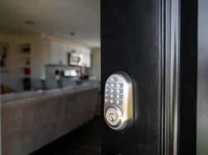 Stylish Home 4 King Beds w Pacman Near DT Denver