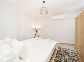 Flat Close to Konyaalti Beach With Sea View