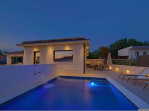 Villa Quarnaro With Heated Pool