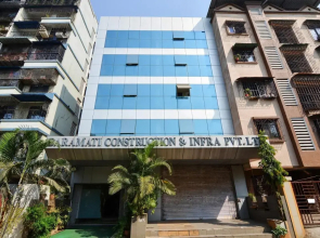OYO 27751 Ashwarya Service Apartment