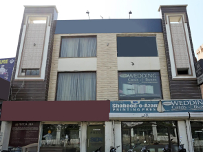 OYO 8590 Hotel Sea