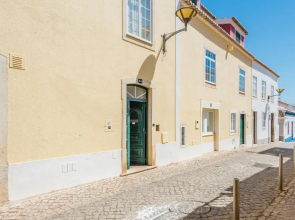 Casa Omlandia With Pool - Lagos Old Town
