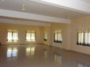 Hotel Parvati Palace