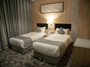 Laten Suites Andalus Mall