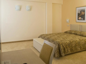 Neven Hotel