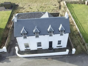 Clachandubh House