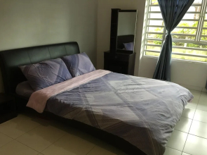 Crystal Homestay - 1 Sky Bayan Lepas