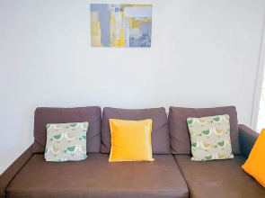 Airport Lounge - 3Bed 6 Persons