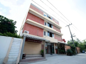 OYO 457 Panasan Villa