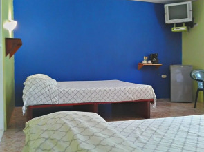 Costa Azul Lodge