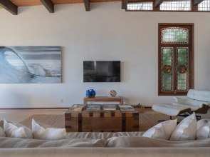 Malibu Retreat w Beach Access and Ocean View