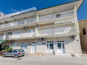 Apartment More - at the waterfront: A Povlja, Island Brac