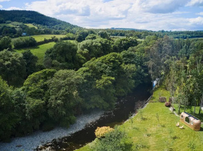 Enniskeen Estate & Forest Spa - Boutique Riverside Glamping Cabins