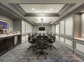 Hilton Checkers Los Angeles