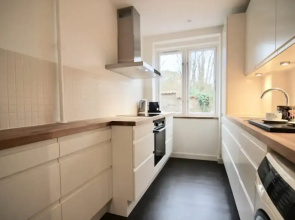 Refurbished 1-bed in Charlottenlund