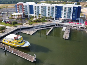 SpringHill Suites Orange Beach at The Wharf
