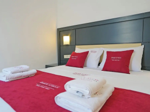 Ömer Aybak Beach Hotel