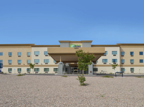 Holiday Inn Express & Suites Globe by IHG