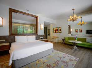 Resorts World Sentosa - Equarius Hotel