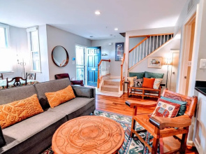 228 7th St Ne 2 Bedroom Apts