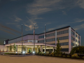DoubleTree by Hilton Pittsburgh - Cranberry