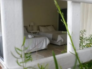Ponta Beach Guest House
