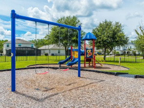 Four Bedroom Vacation Home Near Disney 47Rr23