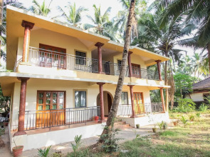 OYO Home 1134 Studio Riverside 1BHK Siolim