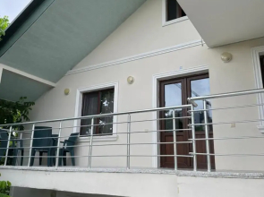 Guest House Rustaveli 301