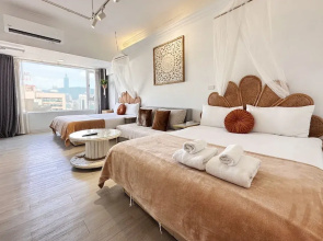 Urban Abode Apartment 1