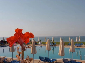 Panas Holiday Village