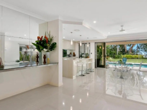 Luxury Living on the Beachfront