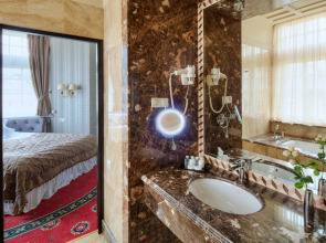 Гостиница «Атлас Делюкс»